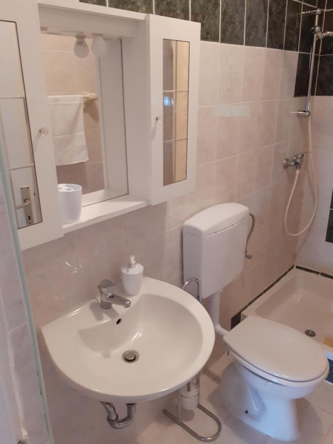Apartments Verica 파그 외부 사진